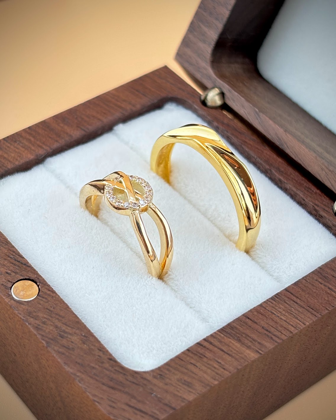 Nhẫn Cưới Golden Duo