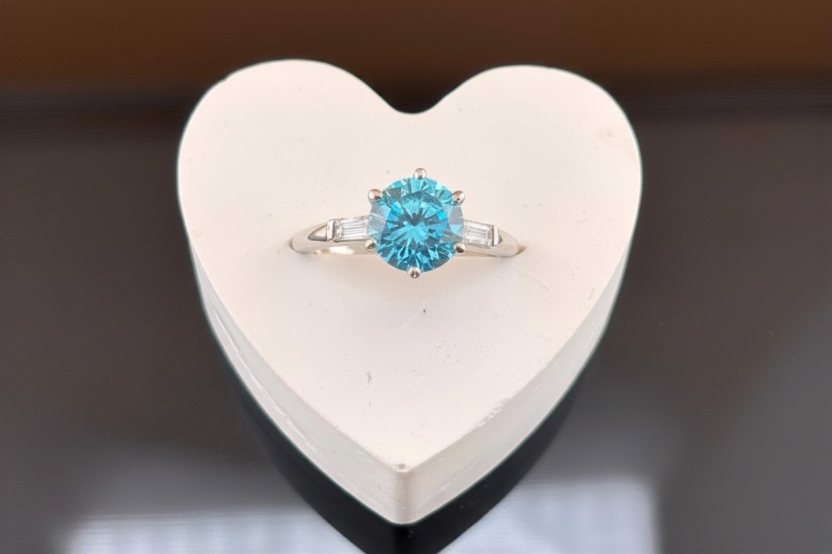 Alternative view of Nhẫn Đính Hôn Aquamarine Ocean Promise